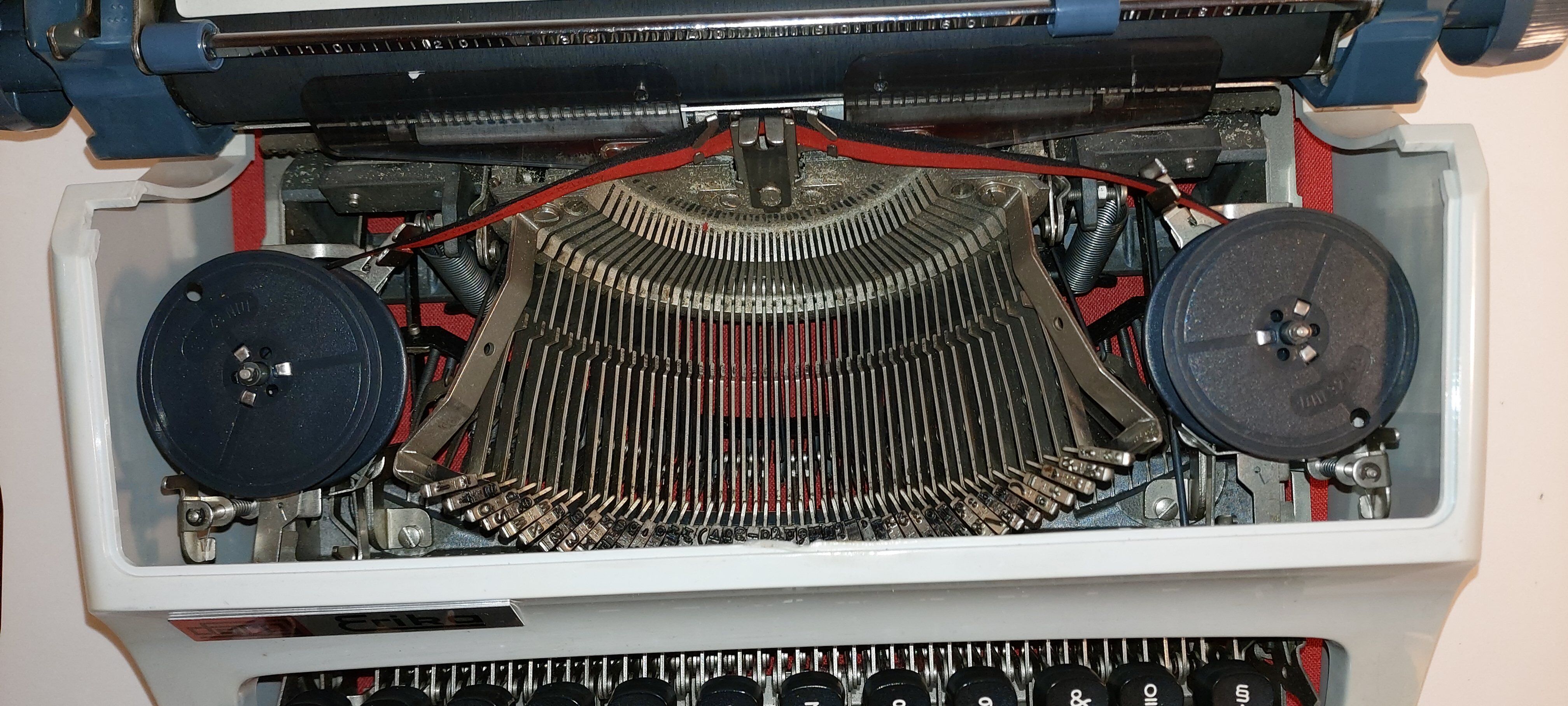 Typewriter Daro Erika