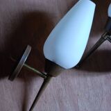Paire d'appliques en laiton et opaline années 50-60