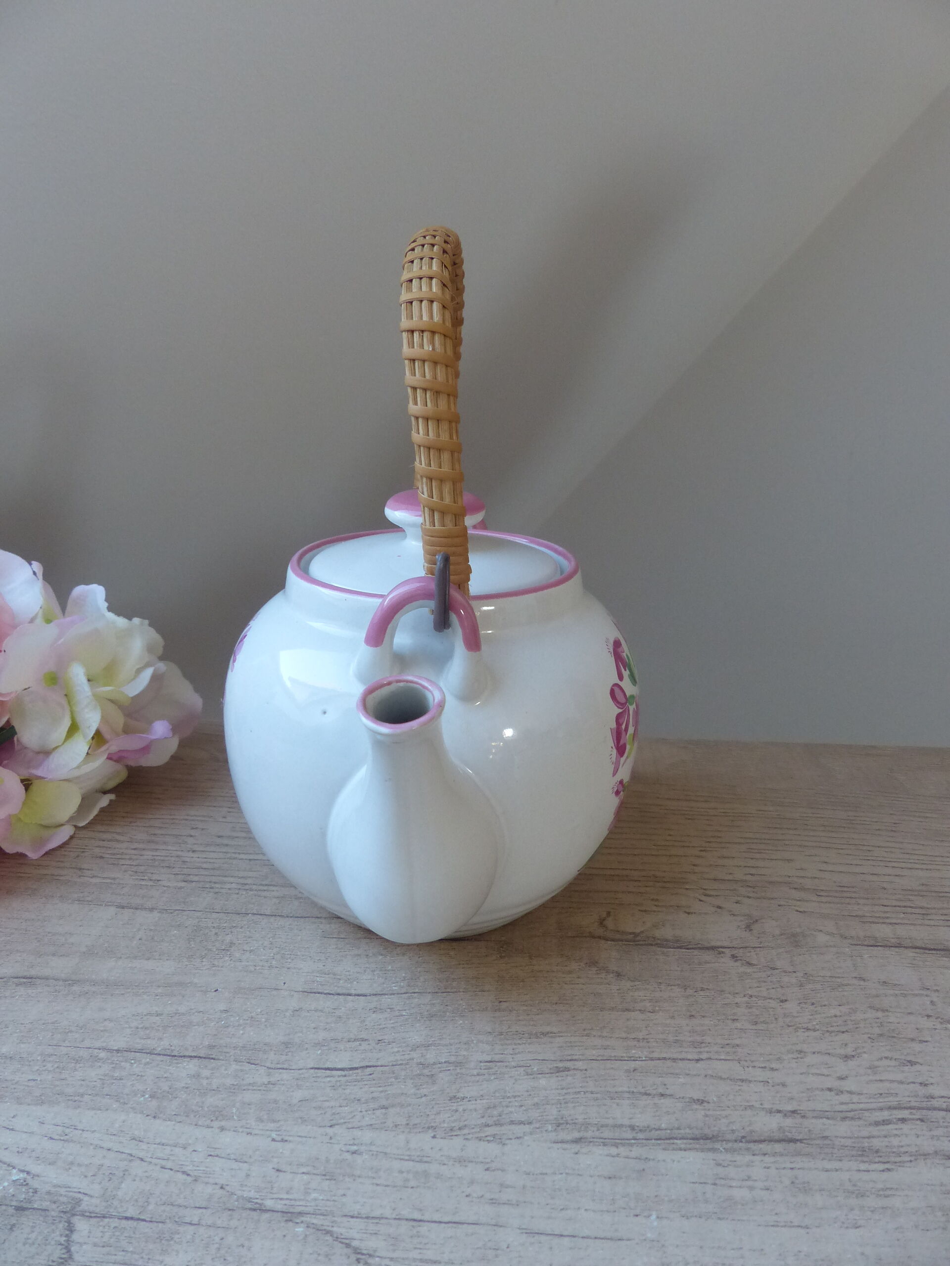 Korean teapot in white ceramic pattern pink flowers handle vintage wood