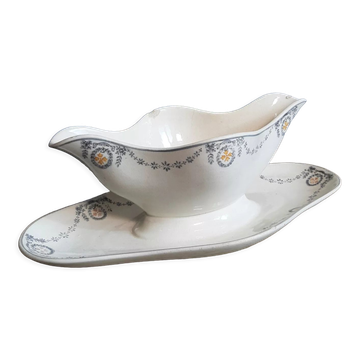 Old gravy boat Longwy Moselle