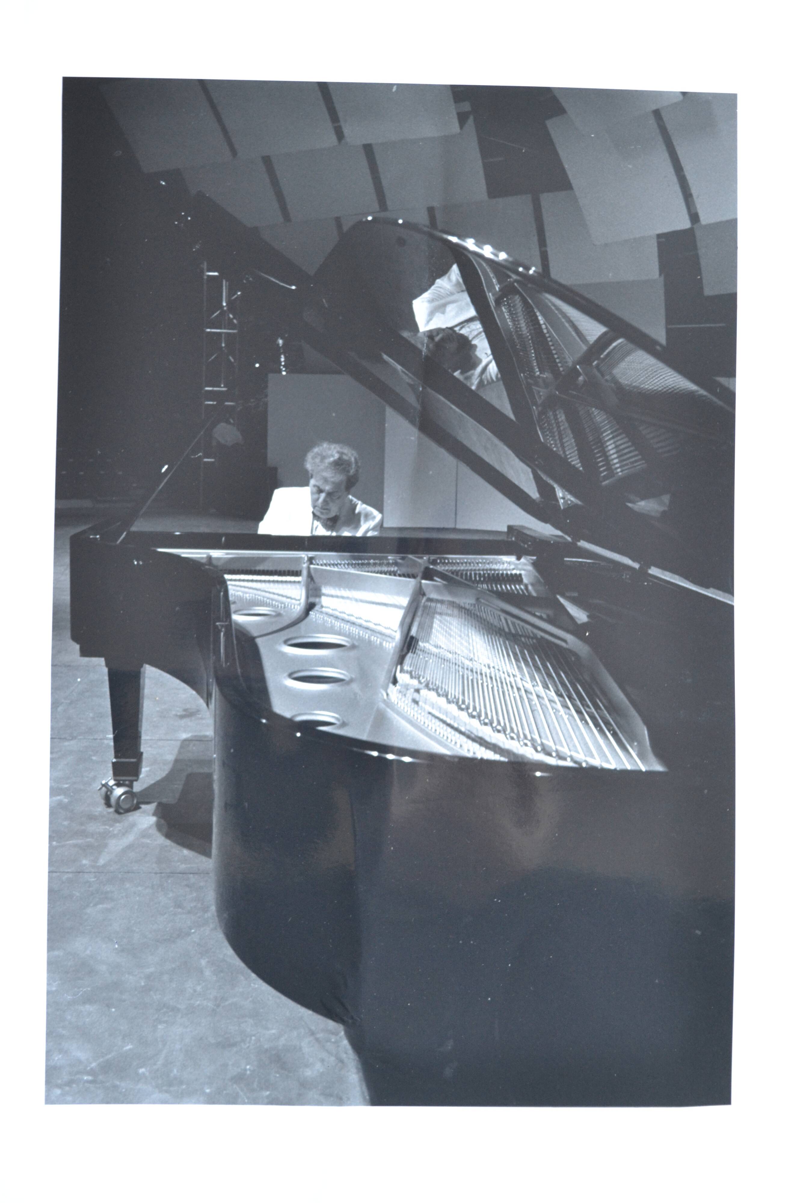 "piano pianist" original anonymous black & white photo