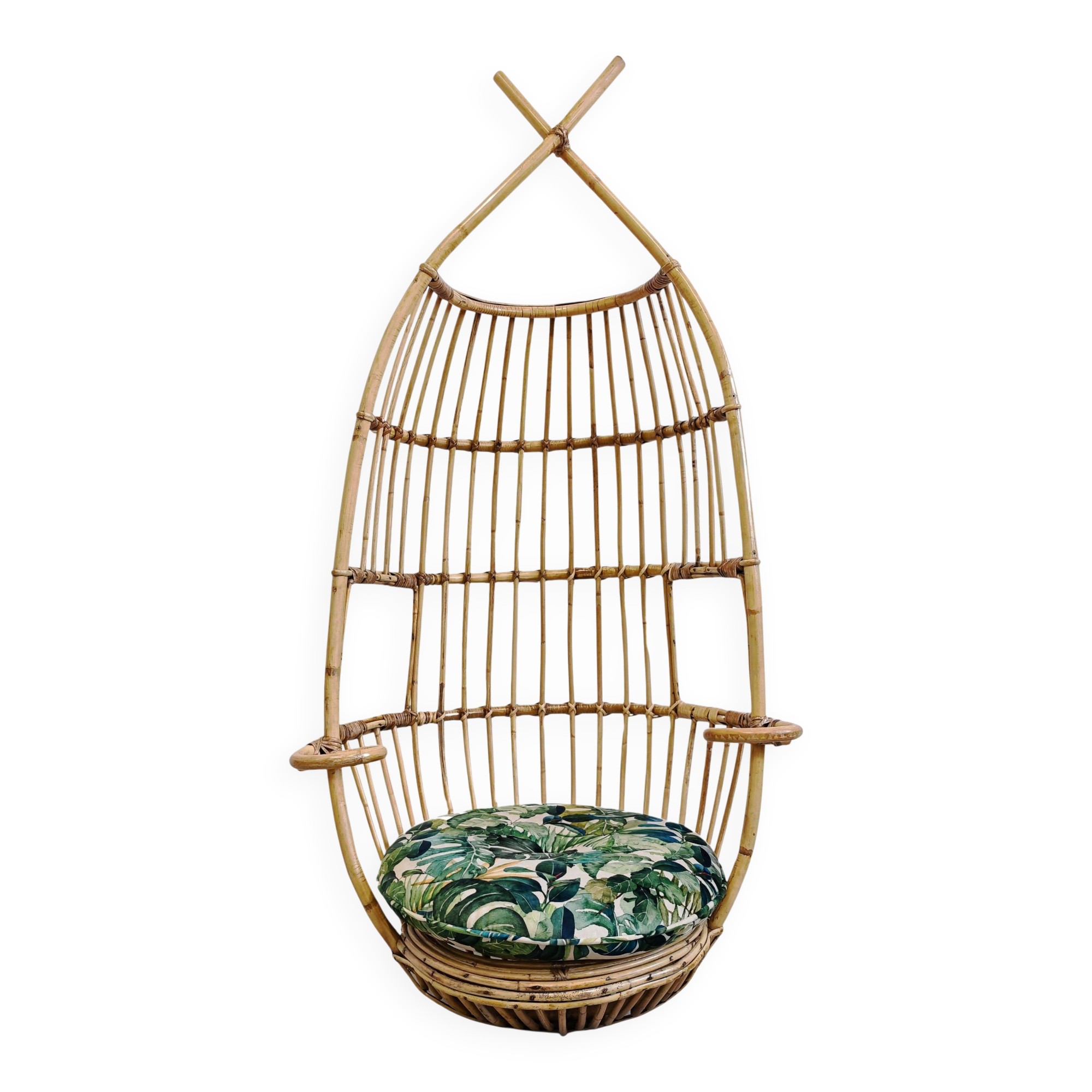 Mid Century hanging egg chair in bamboo by Fratelli Castano 1950s