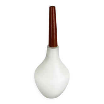 Suspension scandinave opaline et teck, midcentury modern