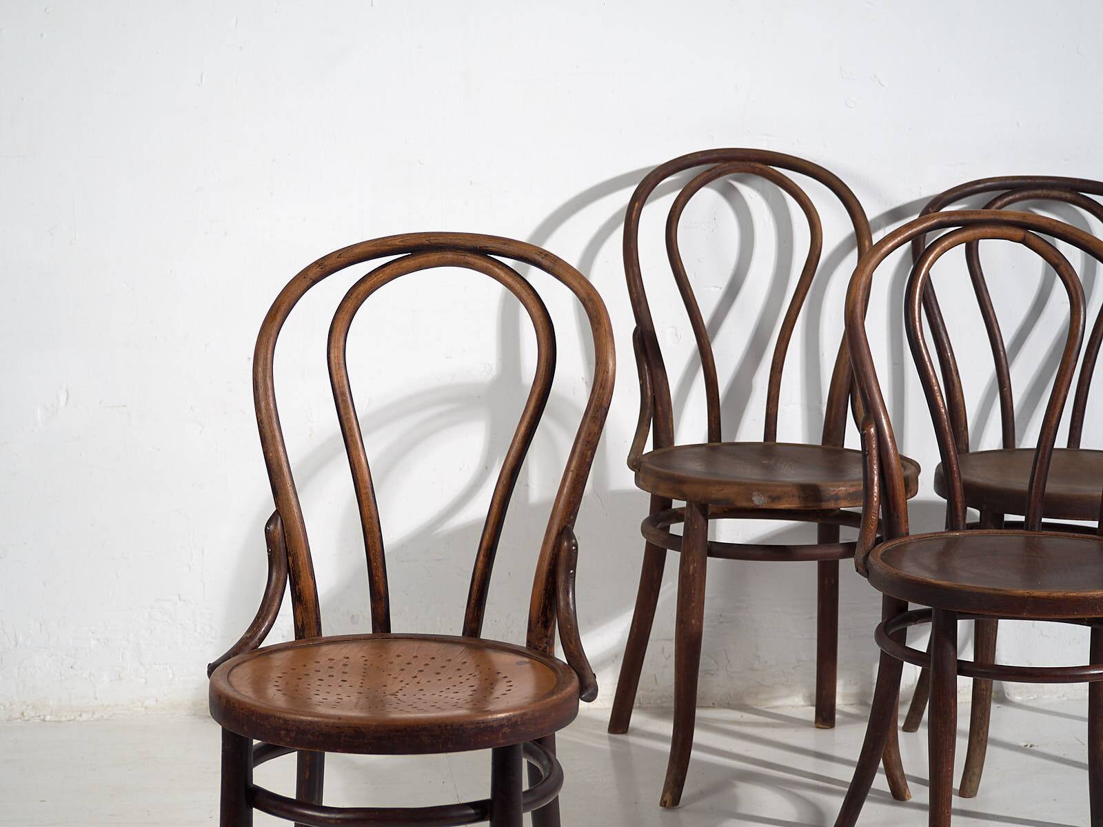 Antique Thonet Chairs No. 18 (c.1930). Set of 4 pieces #10