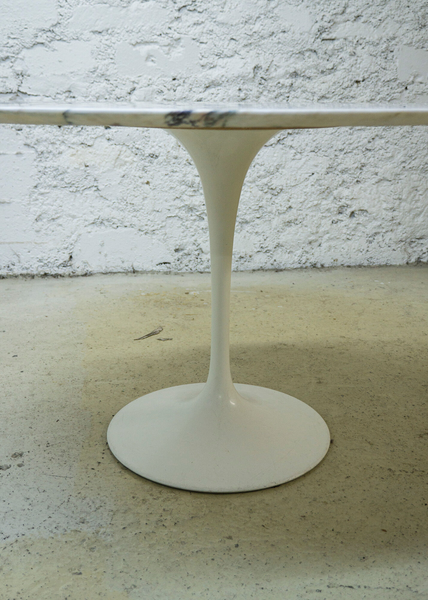 Tulip table in Calacatta marble by Eero Saarinen Ø 120 cm - Knoll - vintage