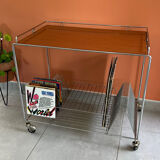 Table for turntable and vinyls