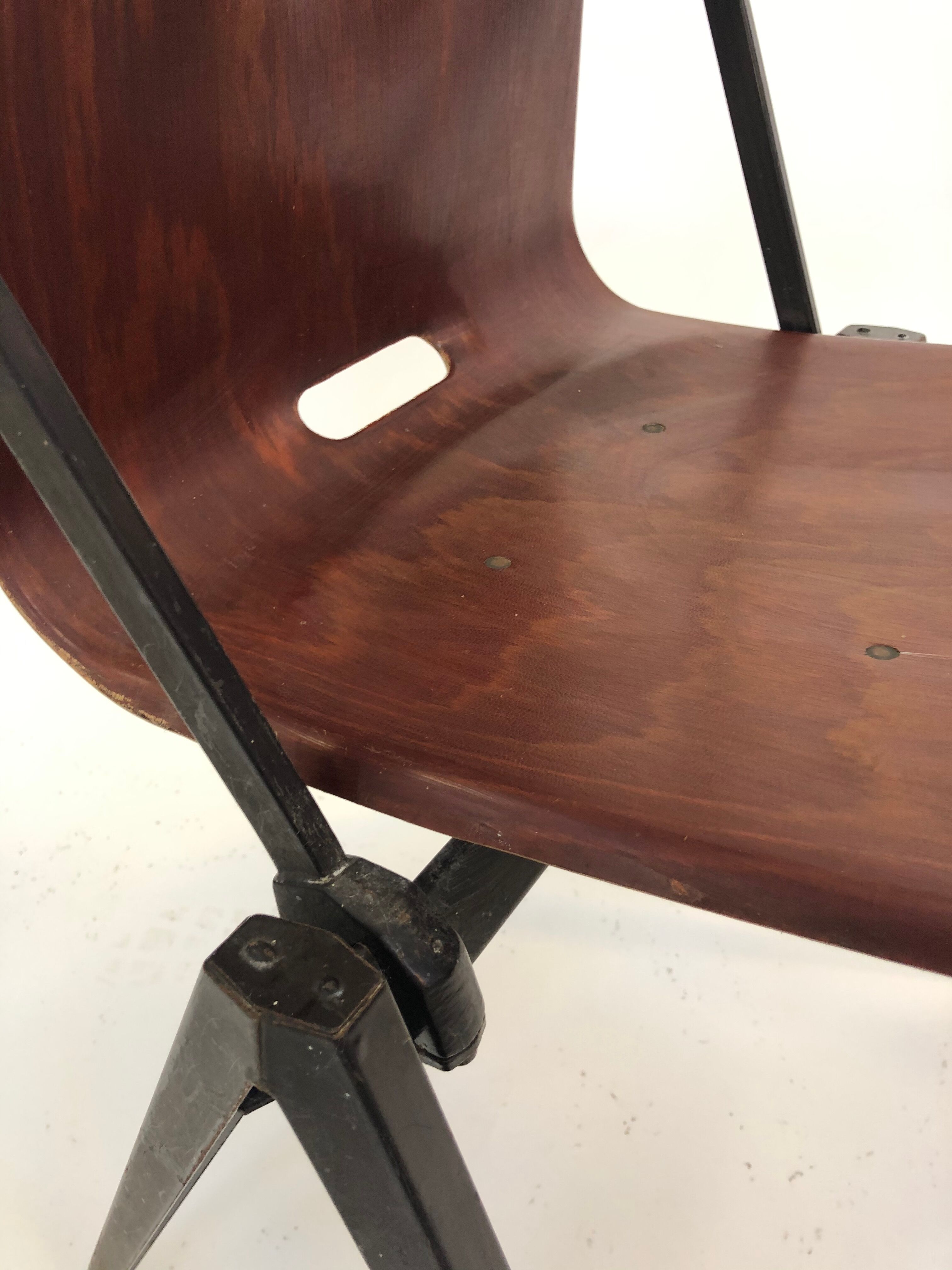 Chair Pagholz Galvanitas S22