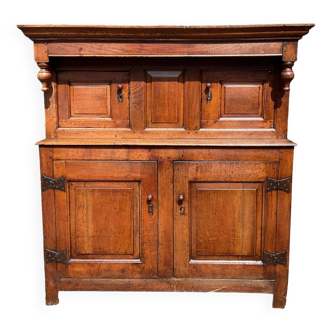 Old 18th century 2-part solid oak dresser