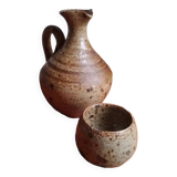 Carafe et verre en grès vintage