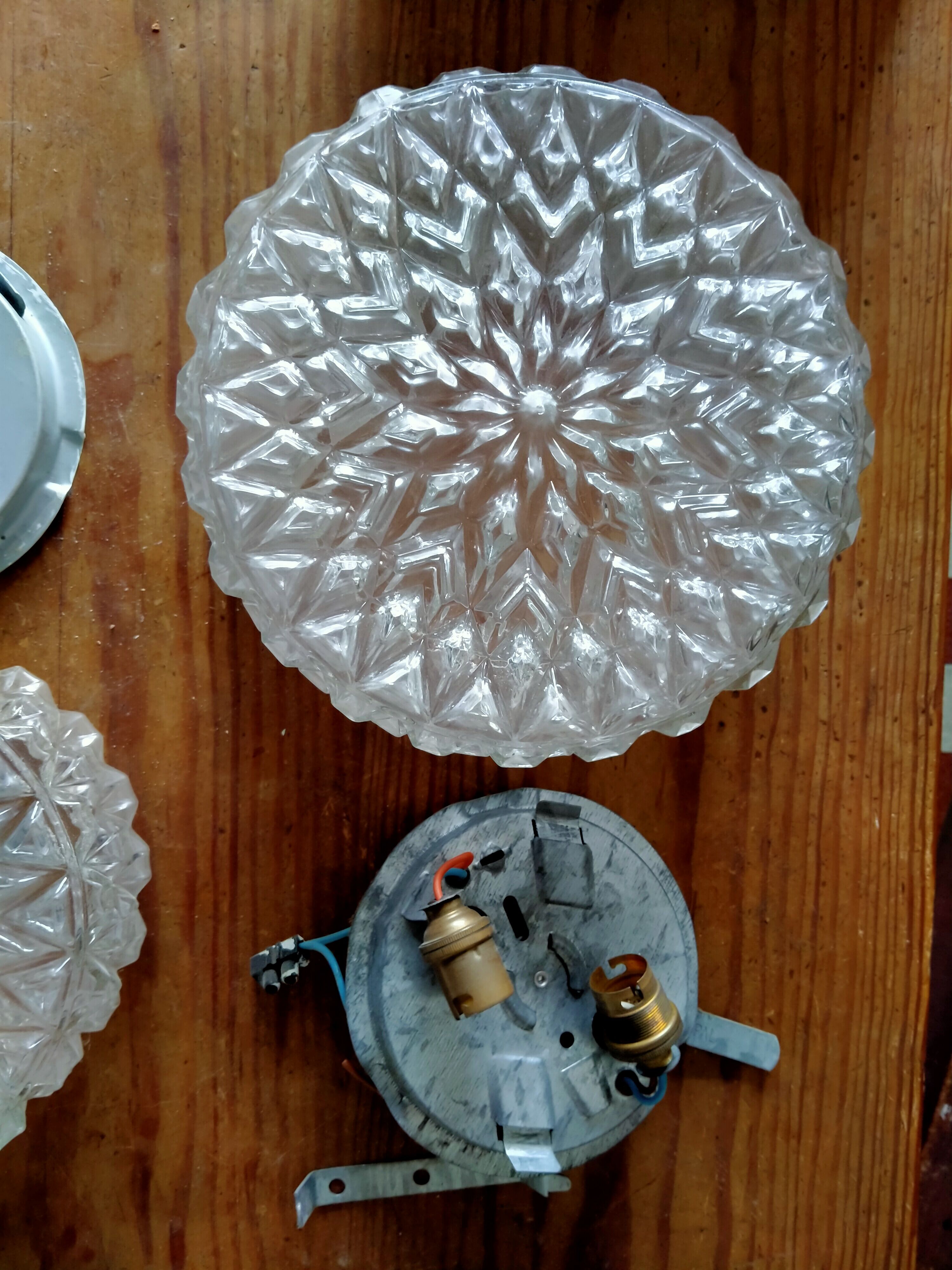 Cast glass wall 1960/70