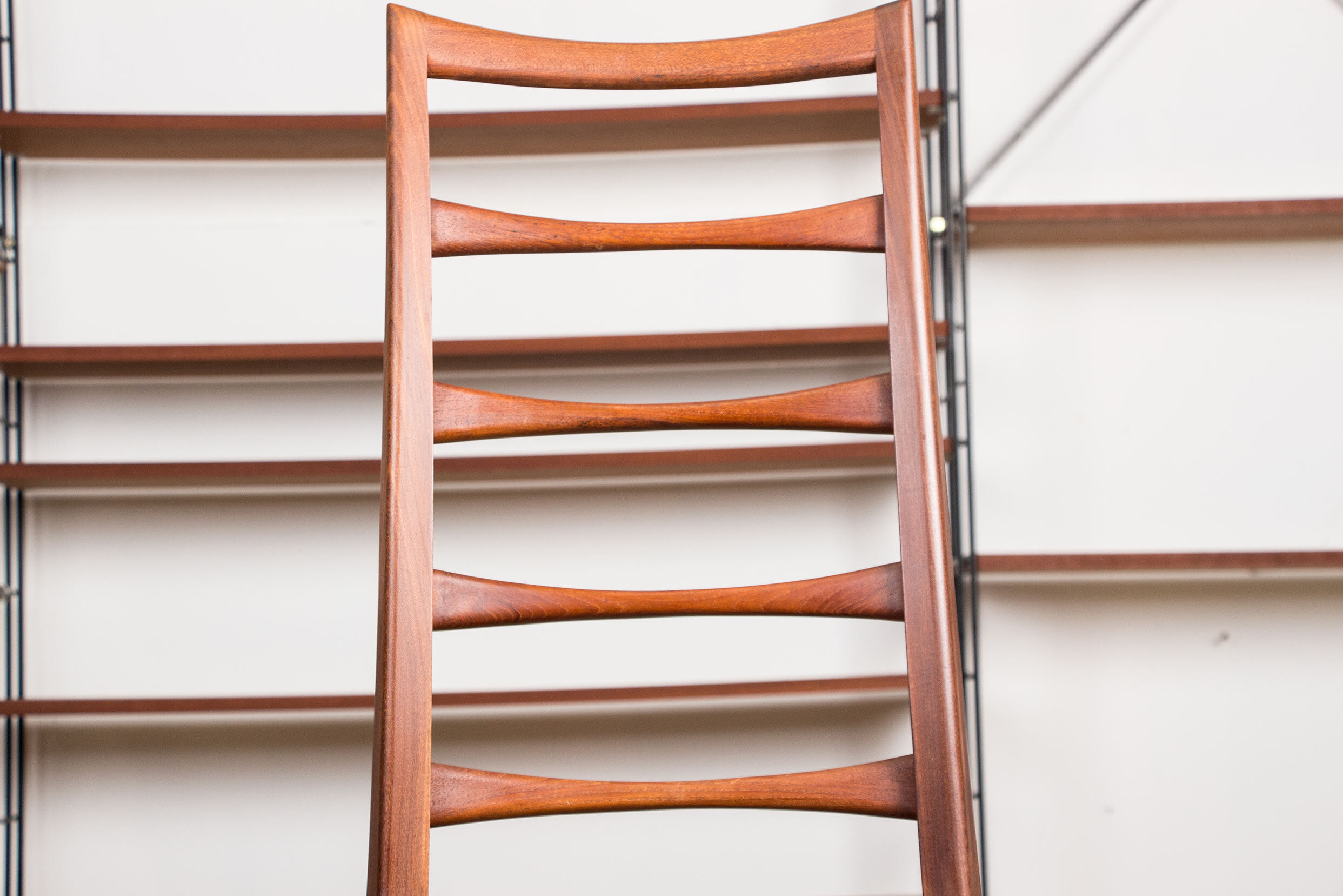 Series of 4 danish chairs in teck, model Liz of Designer Niels Kofoed 1960