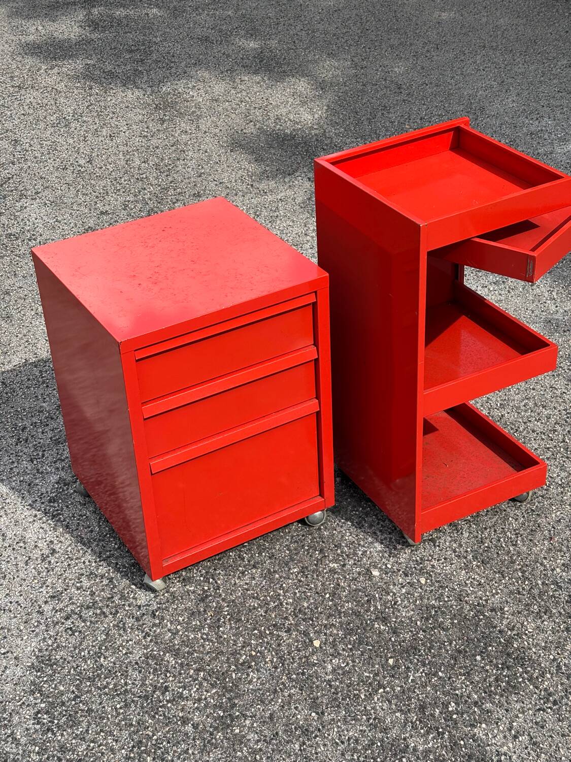 Prisunic 1970 metal trolley and box