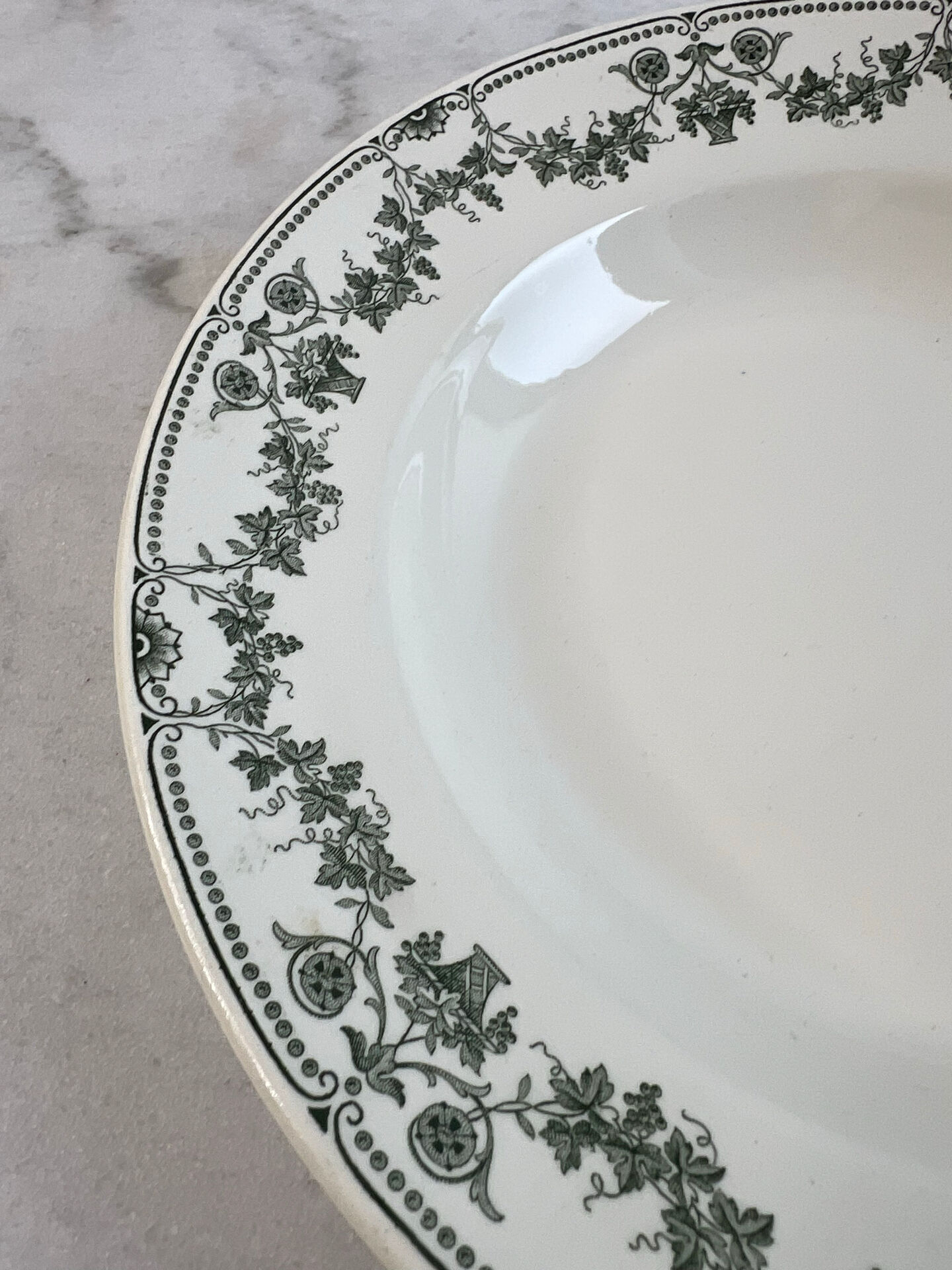 Assiette creuse Badonviller collection Champagne