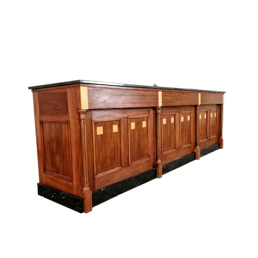 Grand comptoir d’apothicaire Art déco antique en acajou et comptoir de pharmacie en marbre noir, 1909