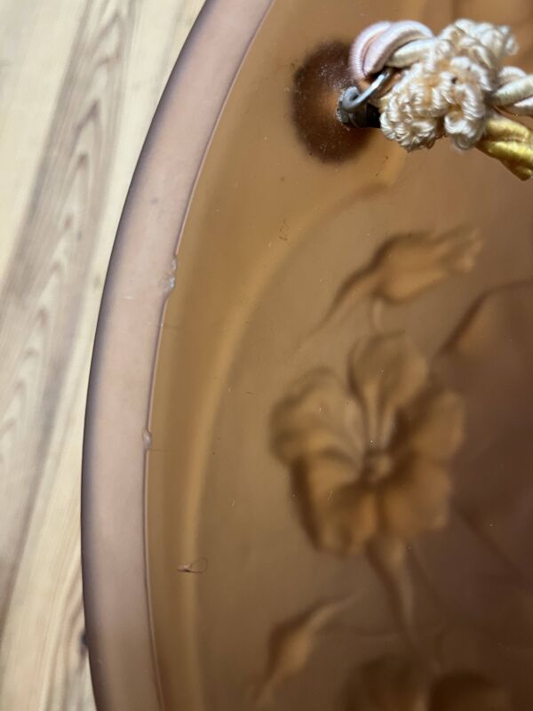 Suspension vasque florale art déco verre moulé