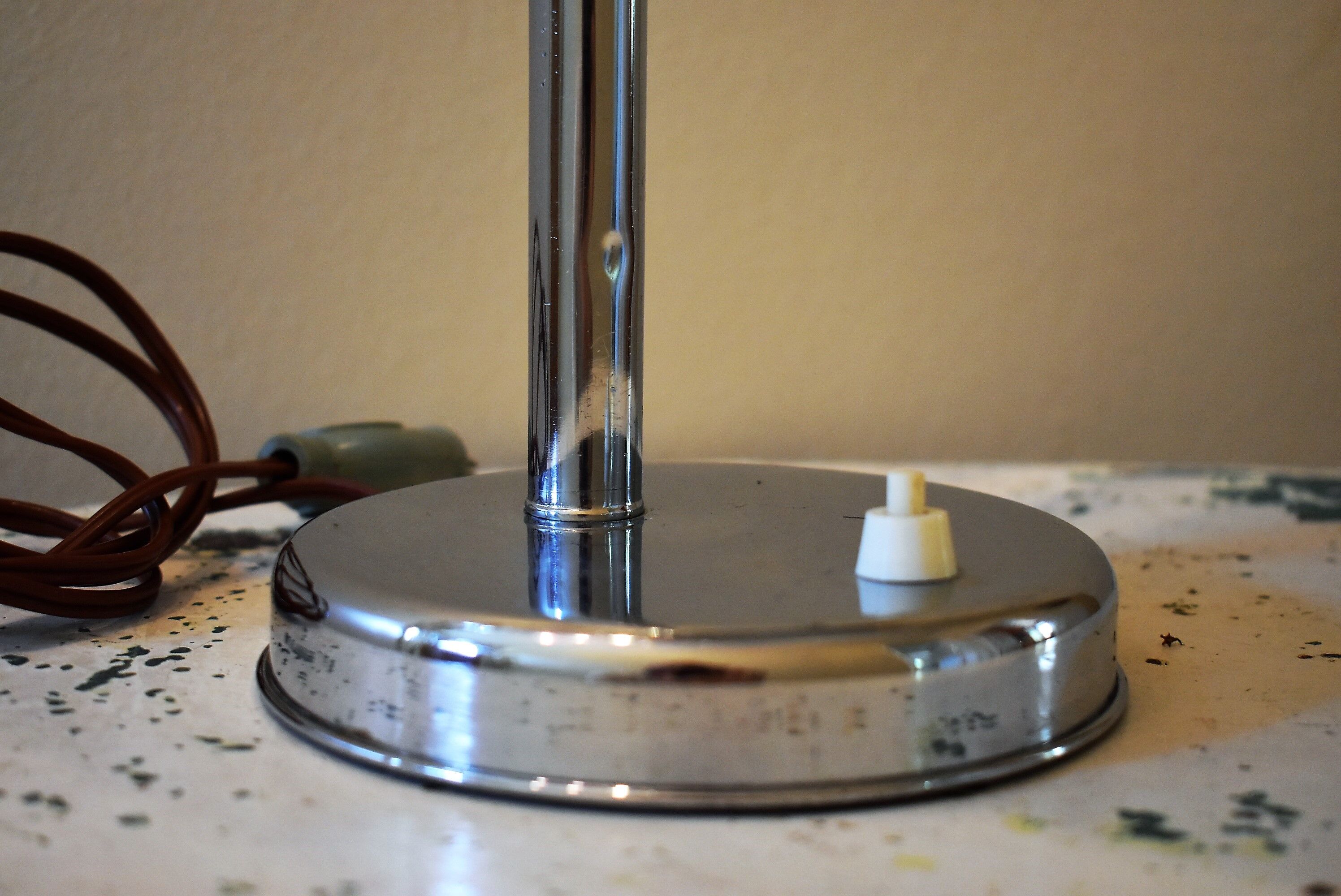 Lamp type notary enamelled reflector