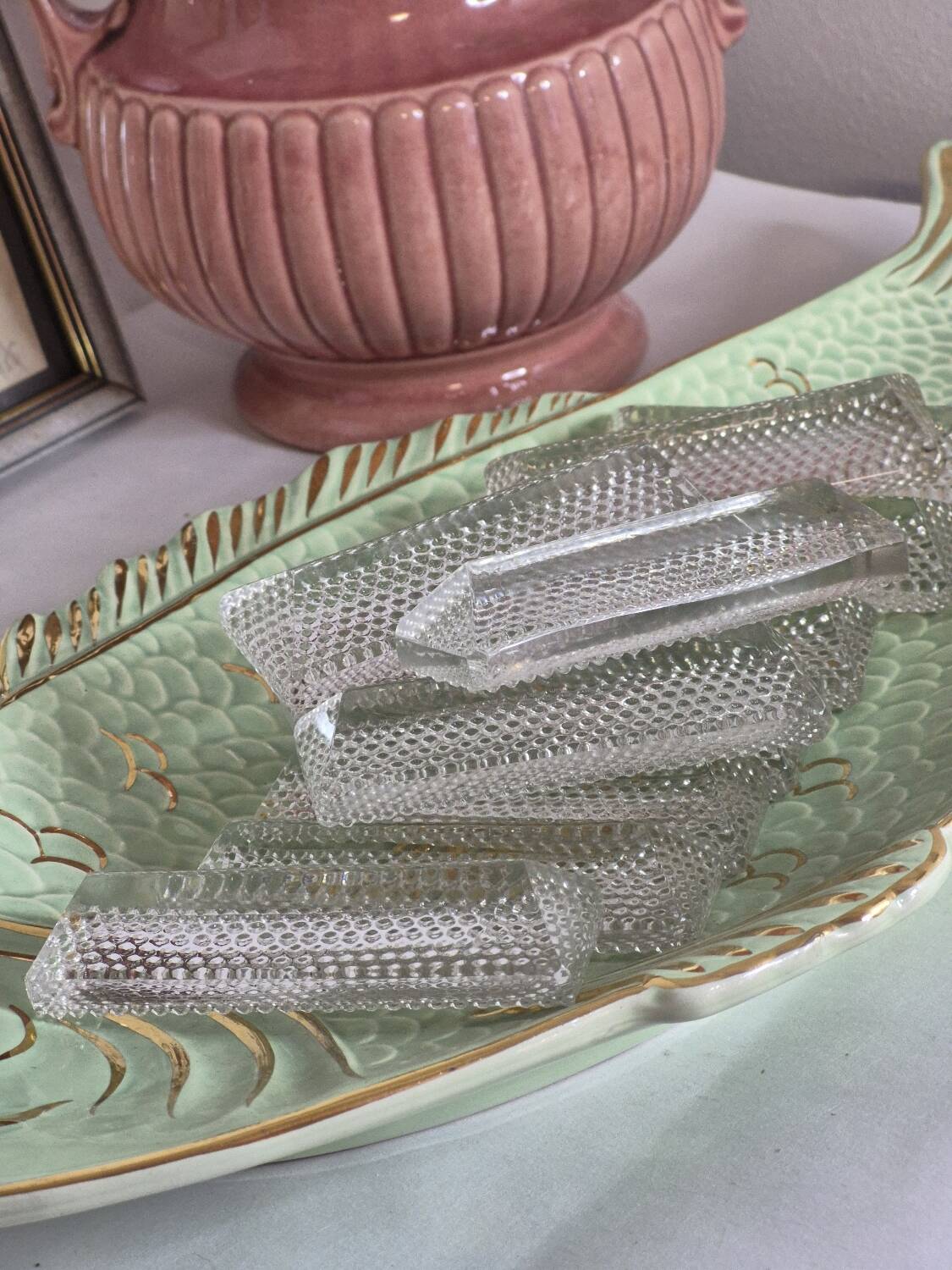 Knife and glass holder