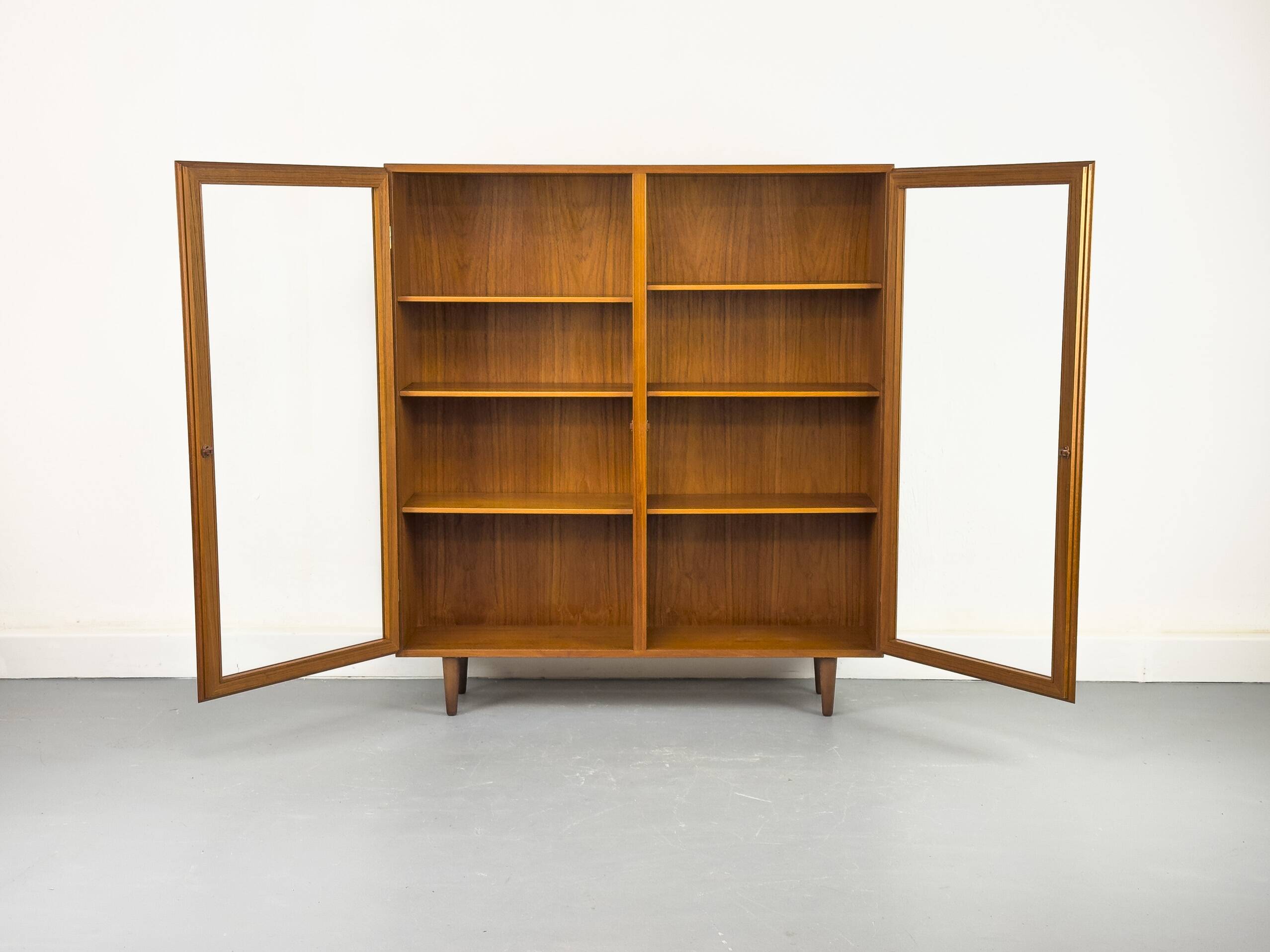 Vitrine Omann Jun, 1960s