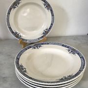 Lot of 5 lily Longchamp hollow plates, iron earth