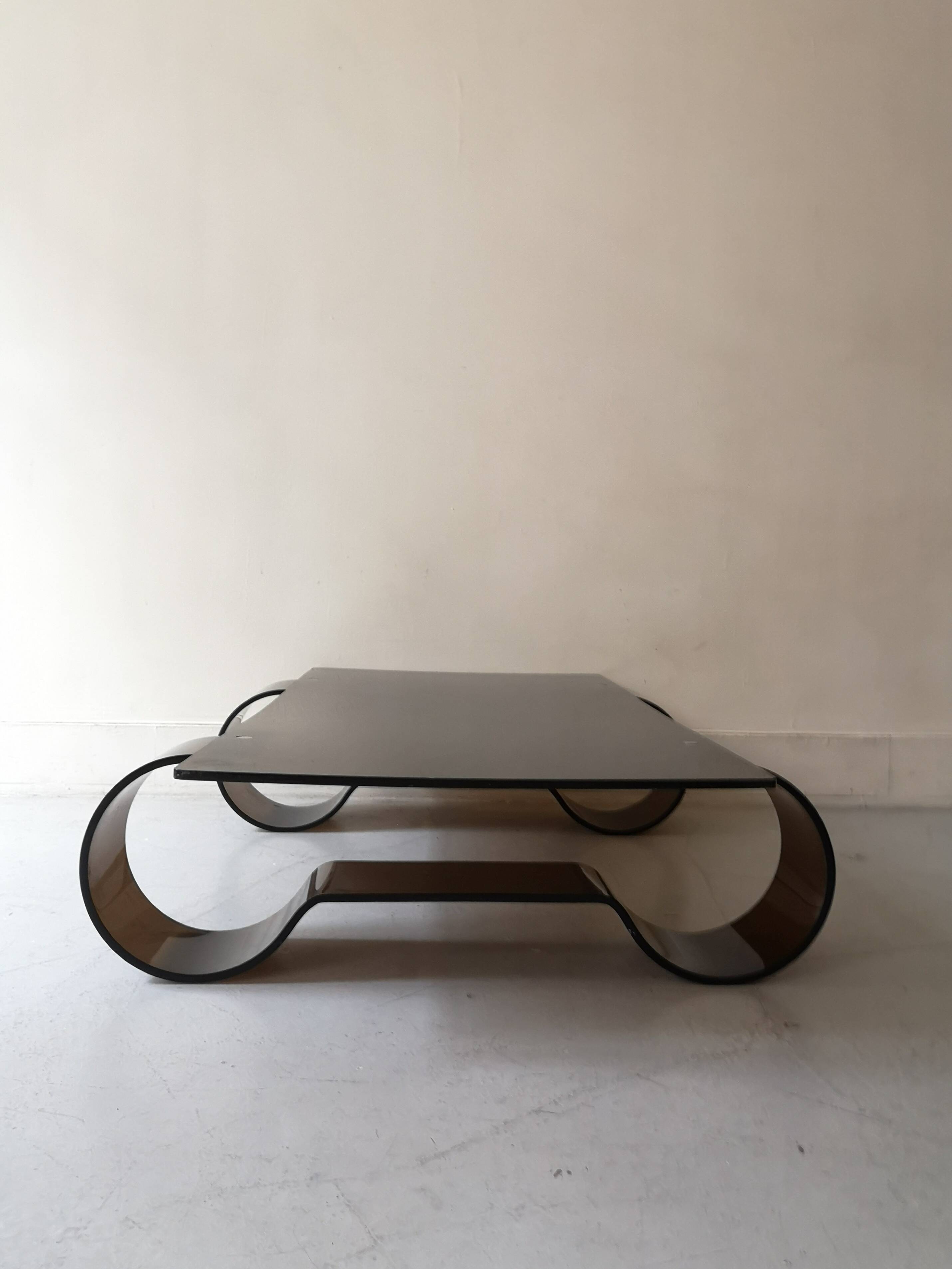 Coffee table in smoked brown plexiglass, roche bobois 1970
