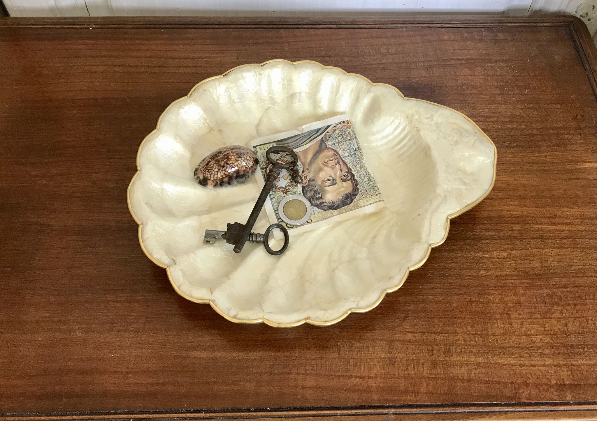 Vide poche coquille en nacre