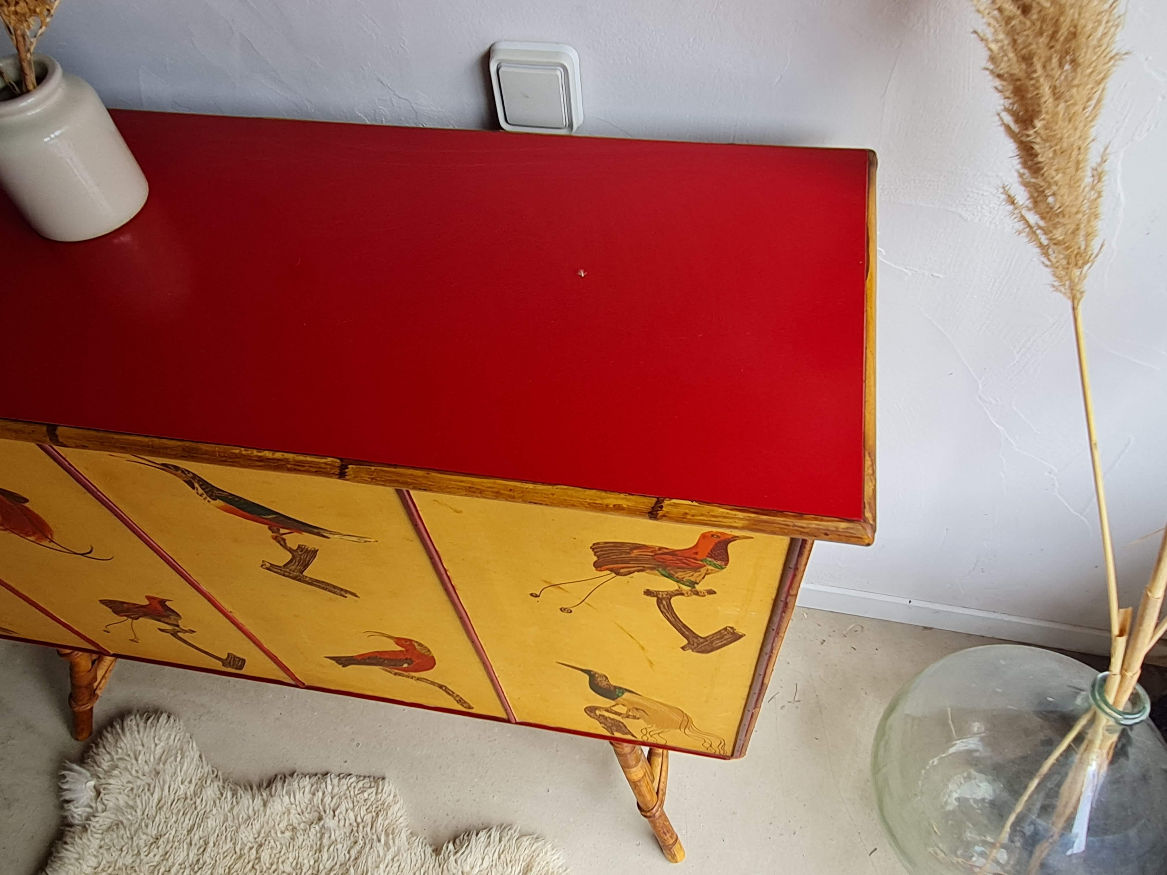 Bar rattan foot compass