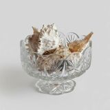 Fruit bowl / decorative centrepiece. Cut crystal.