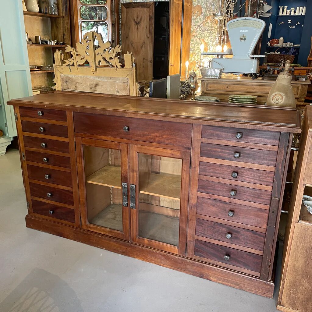 Large dentist's cabinet from the 1930s