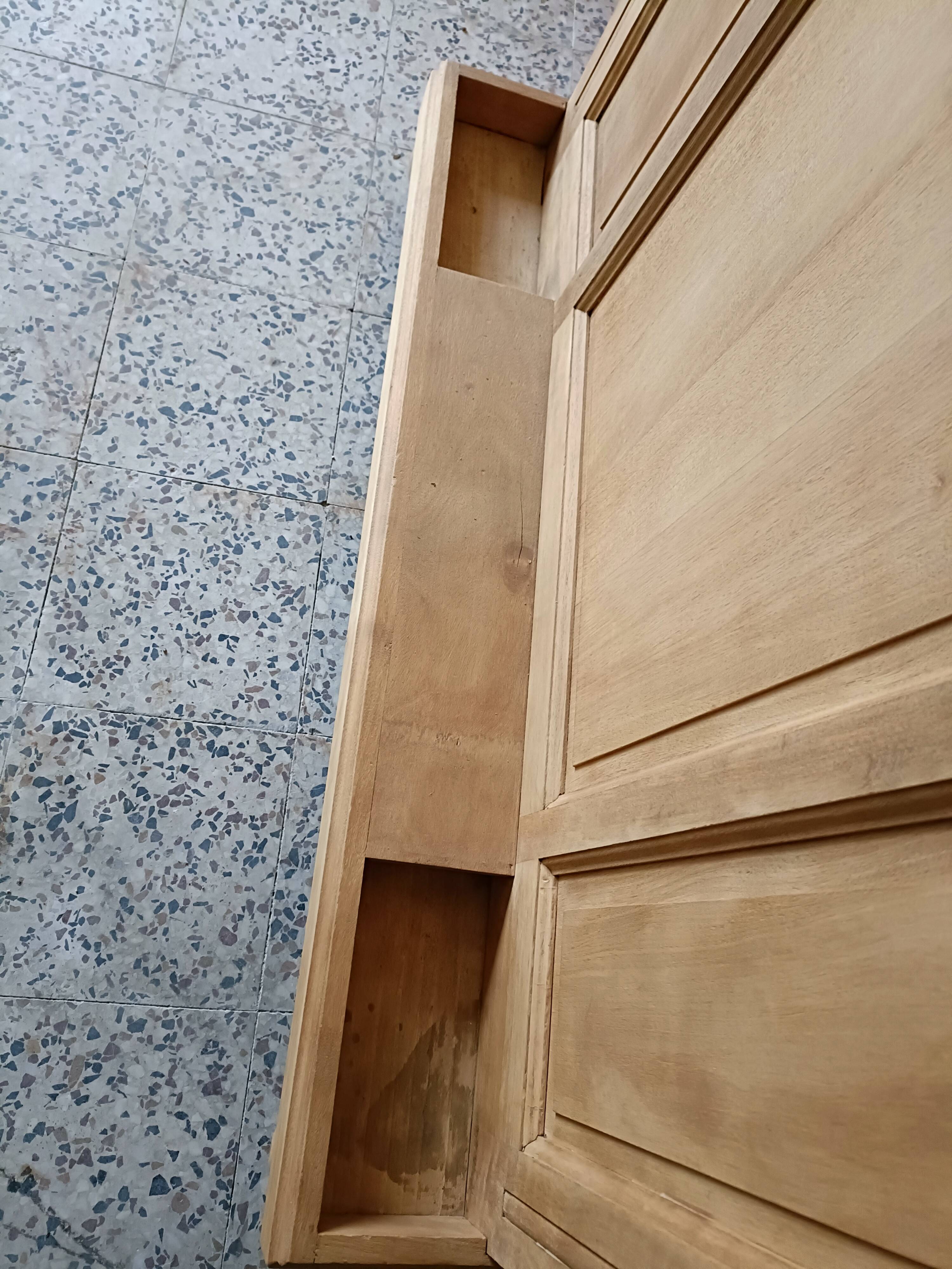 Entrance hall, renovated Art Deco coat rack