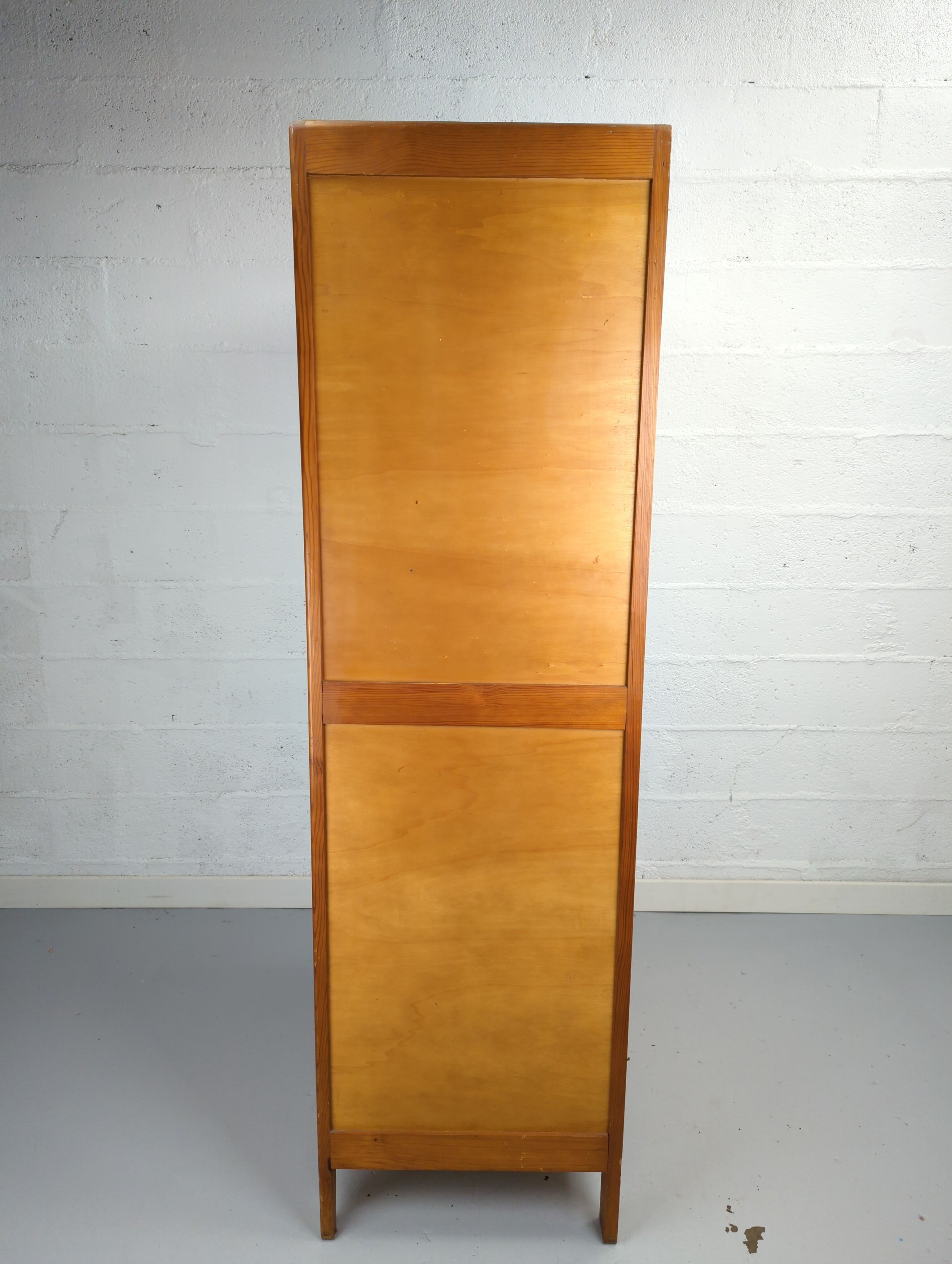 Armoire bonnetière une porte avec penderie