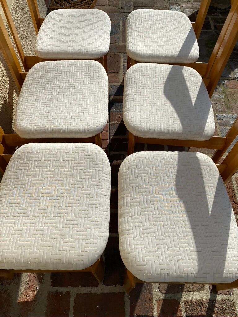 6 chaises vintage design scandinave Guilleumas