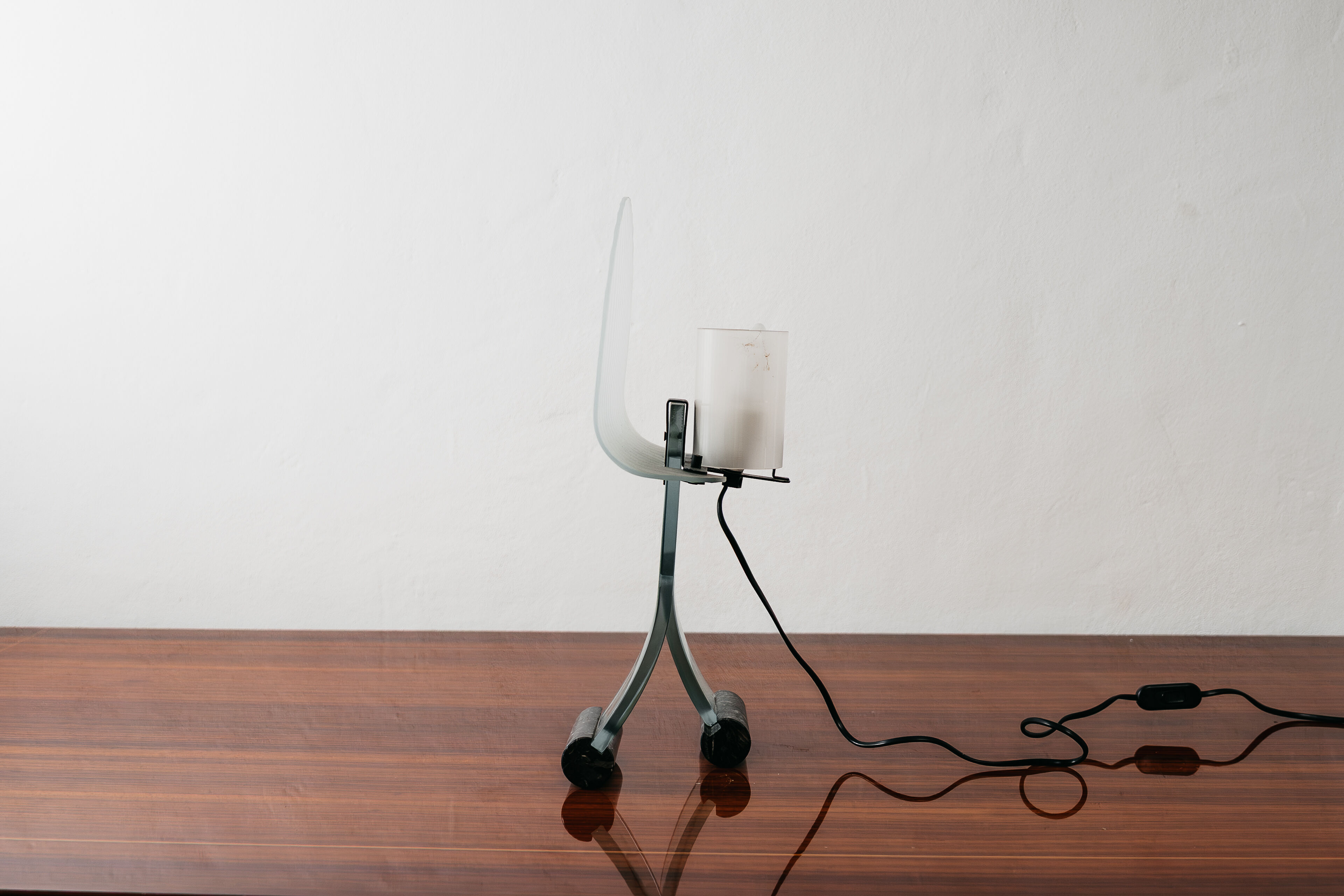 Lampada Da Tavolo Silhouette Design Table Lamp Marble & Glass 1980’s P