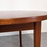 Oval extendable teak table by Nils Jonsson for Troeds 50s/60s