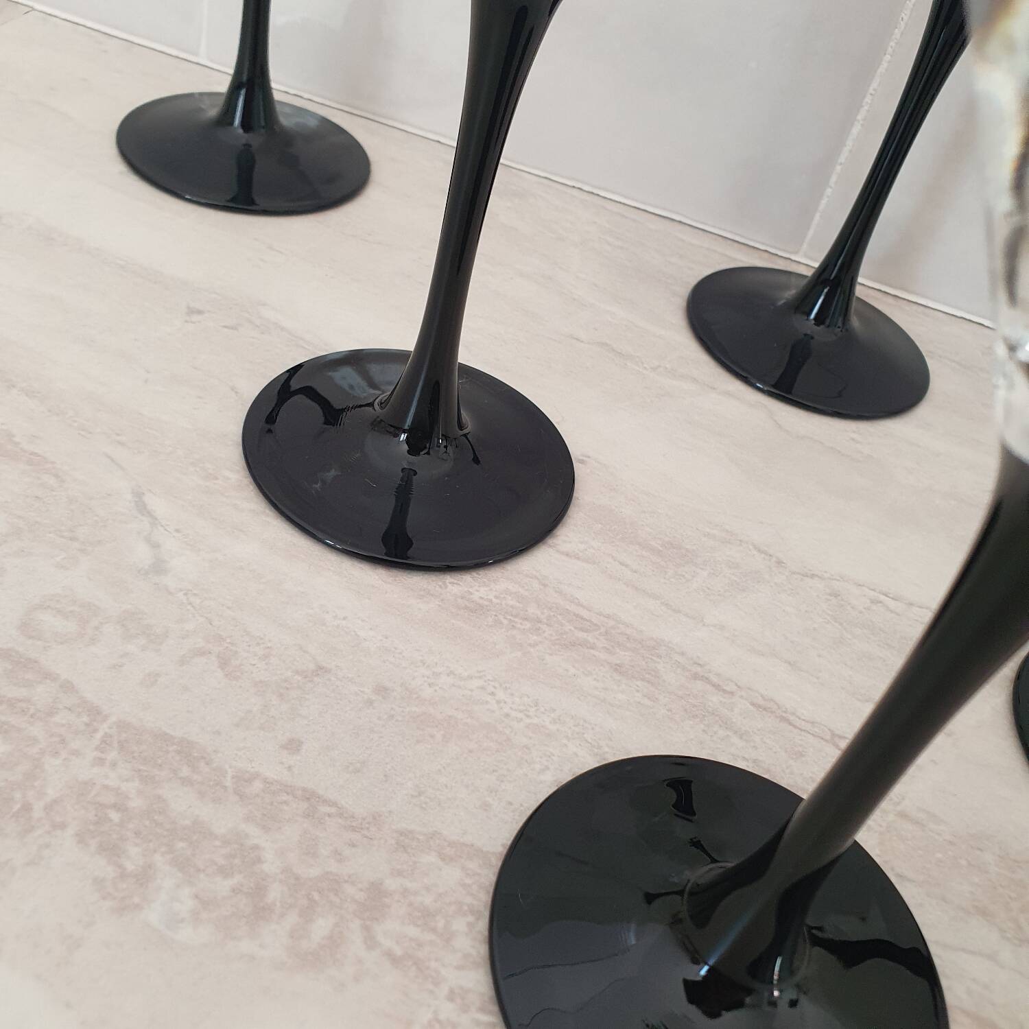 6 cocktail glasses / black stem martini glasses