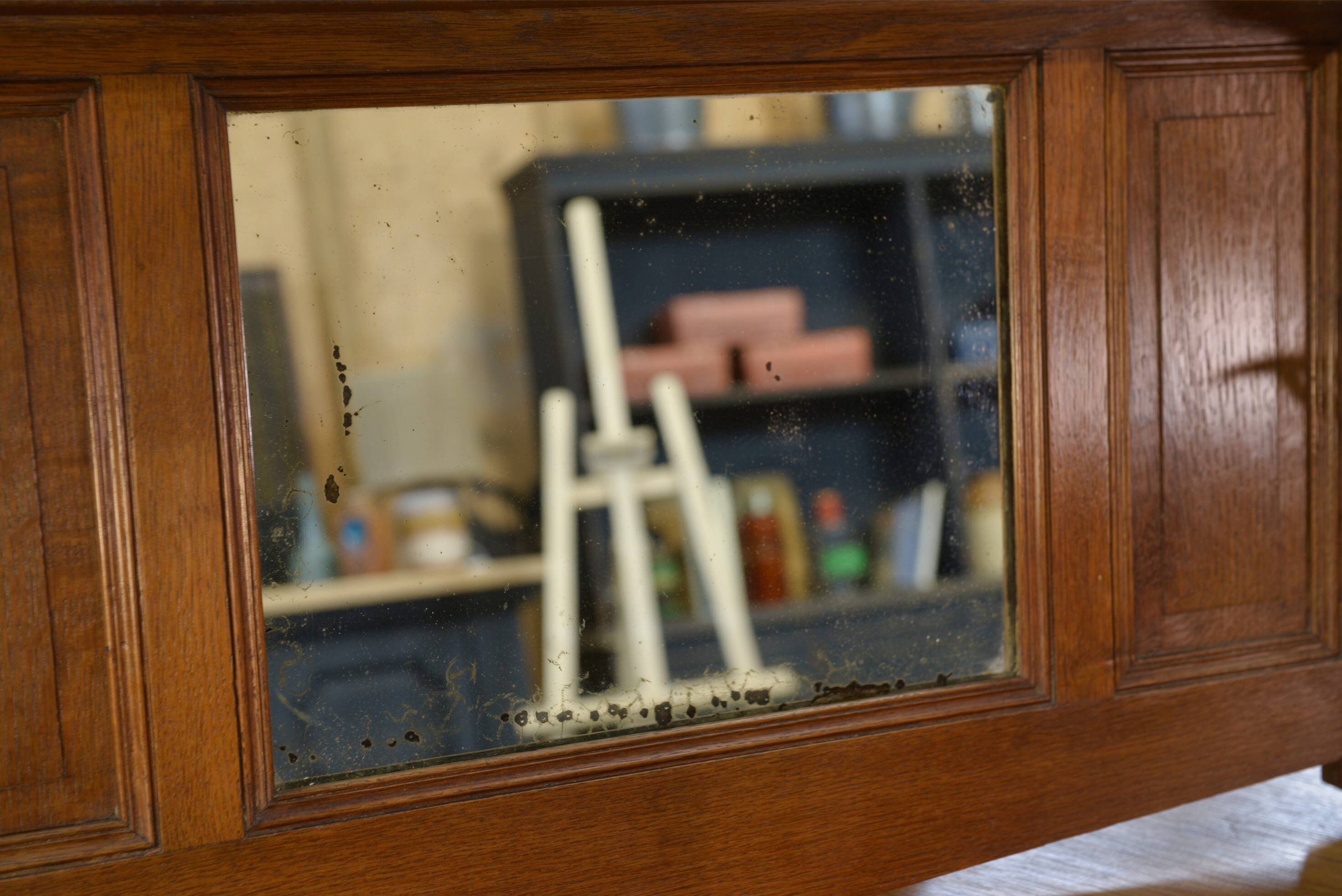Solid oak coat rack and 2 brass hooks, Art Deco 1930s