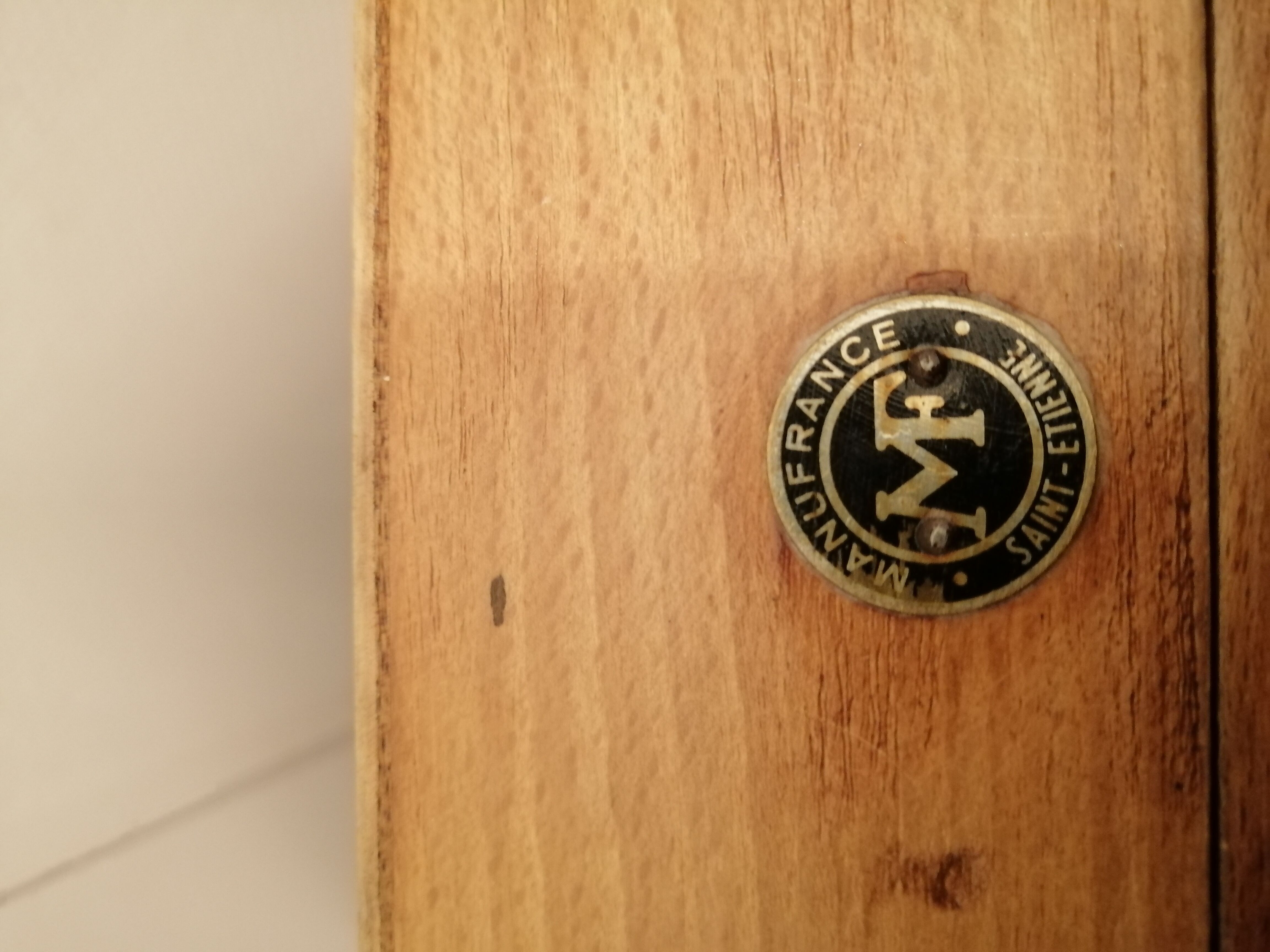 Wooden suitcase for old deco