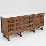 Buffet brutaliste espagnol en bois massif et marbre