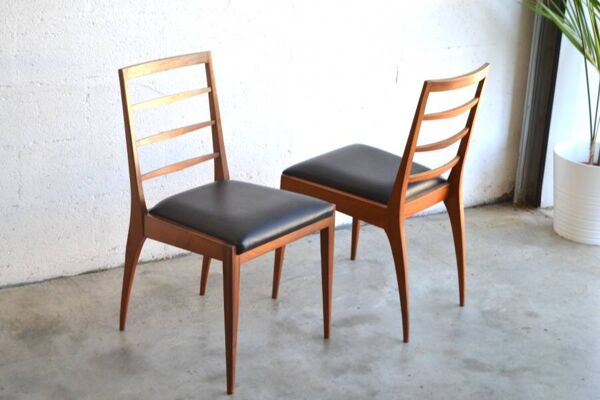 Série de quatre chaises par McIntosh