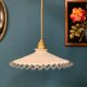 Suspension en opaline blanche en fil doré
