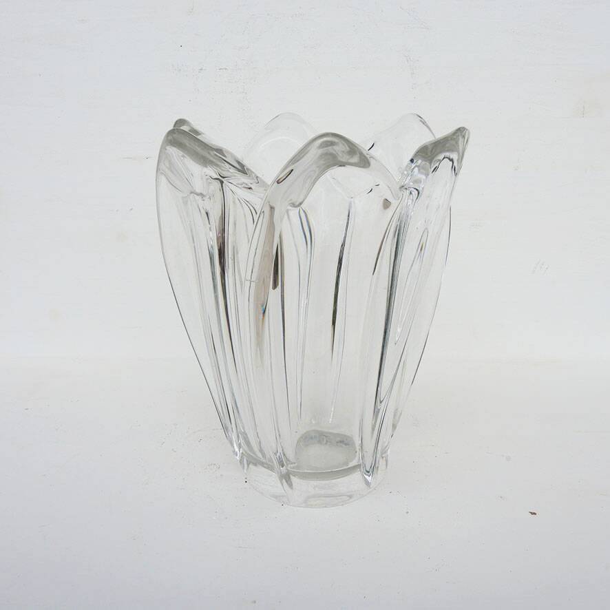 Old 'tulip' vase from the Vannes glassworks