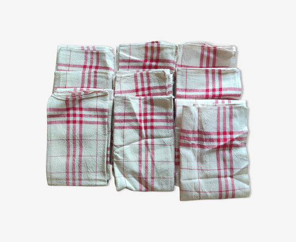 Lot 9 vintage hand towels