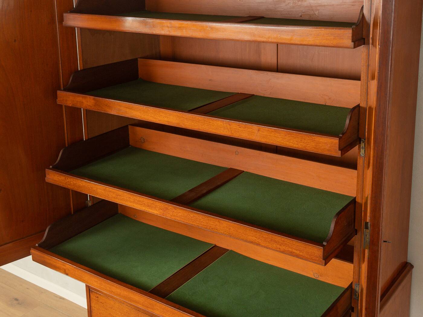 1840s linen press wardrobe