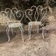Salon de jardin blanc en fer forgé 2 chaises de jardin +  1 table