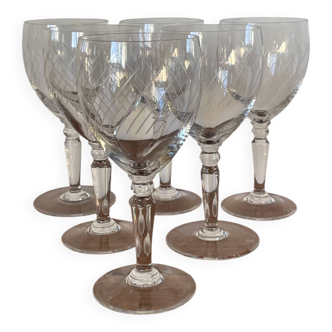 4 crystal wine glasses with stems