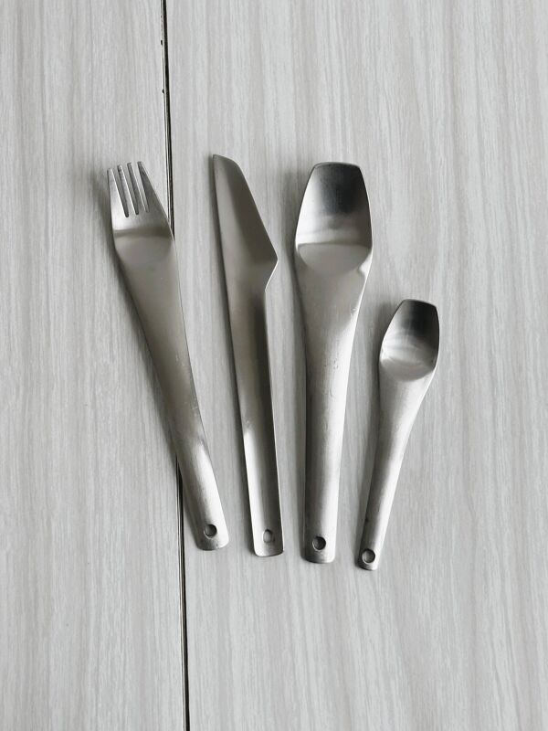lot de couverts en inox design