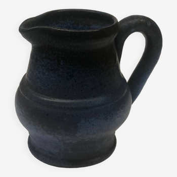 Ceramic pitcher by Roland Tostivint