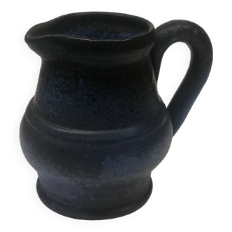 Ceramic pitcher by Roland Tostivint