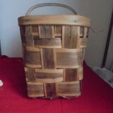 Basket, made of bamboo