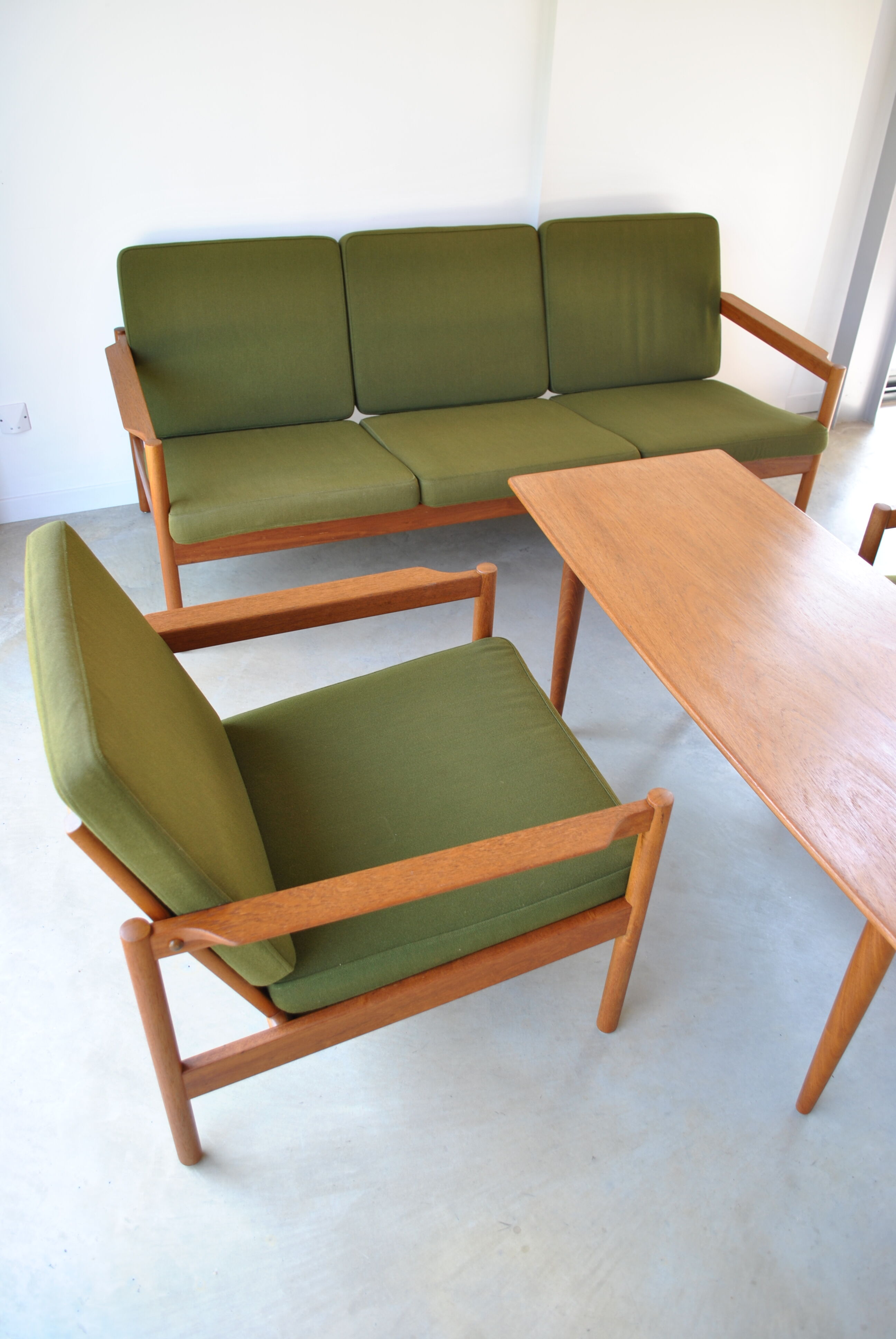 Danish sofa by Kai Kristiansen by Magnus Olesen for Domus Danica year 60