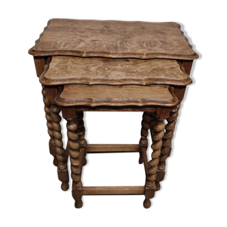 Table gigogne